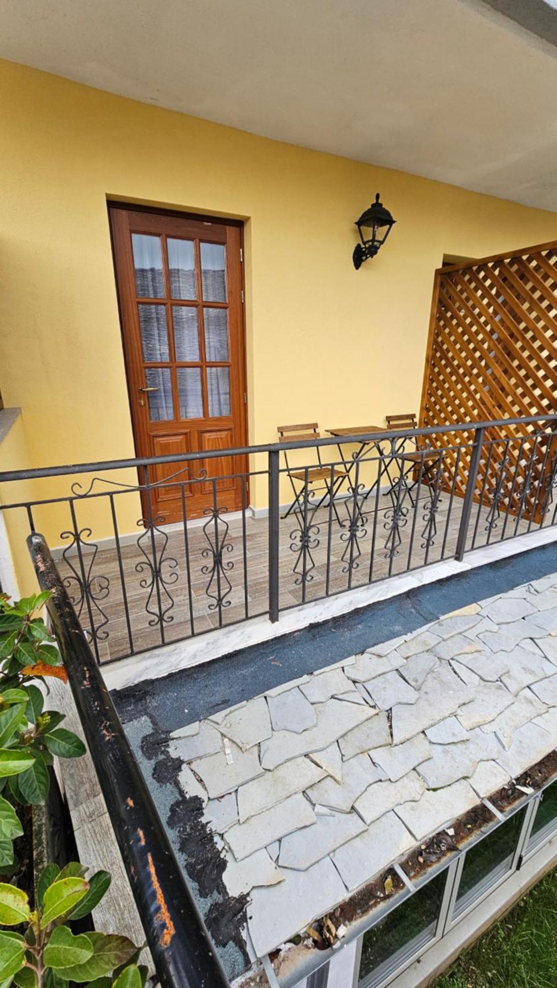 Palorto Hotel Gjirokastër Exterior foto